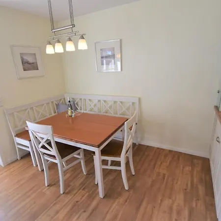 Apartment Ruusenhues, App 5 *